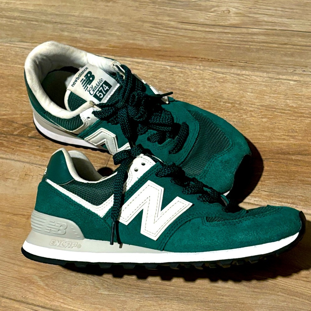 New balance 574 dark green sneaker